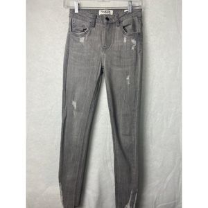 Queen Hearts Women denim Jeans Black Gray wash distressed Size Small